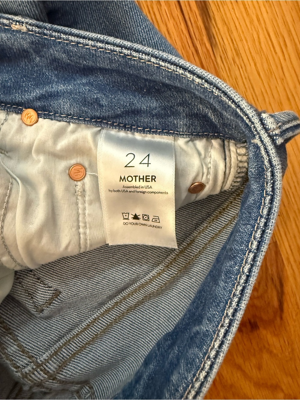 MOTHER - Roller Jean, Frayed Hem - Picture 4 of 5